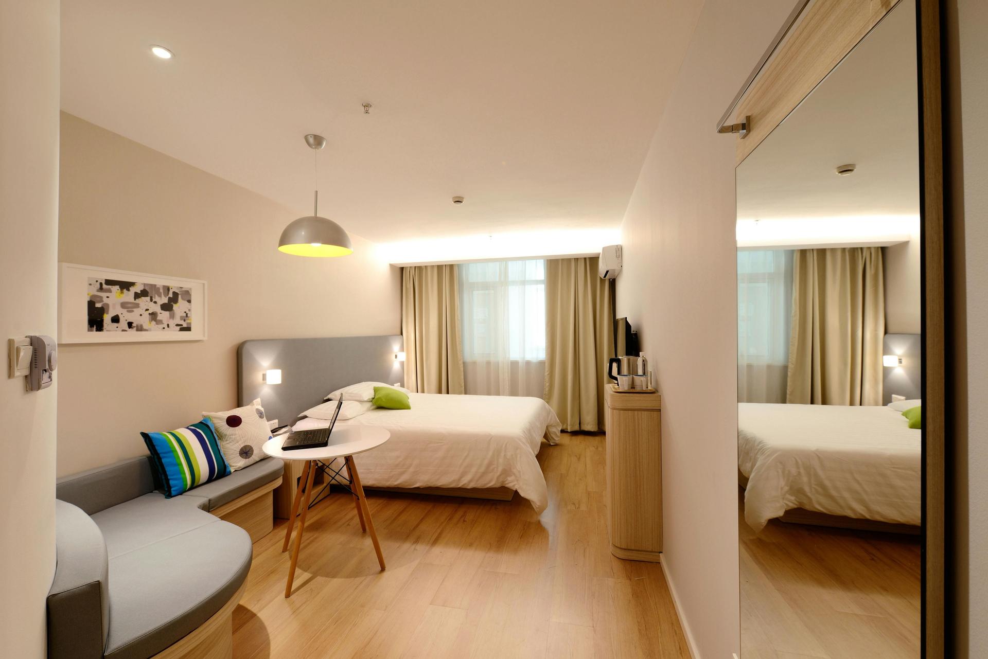 Hotel Register